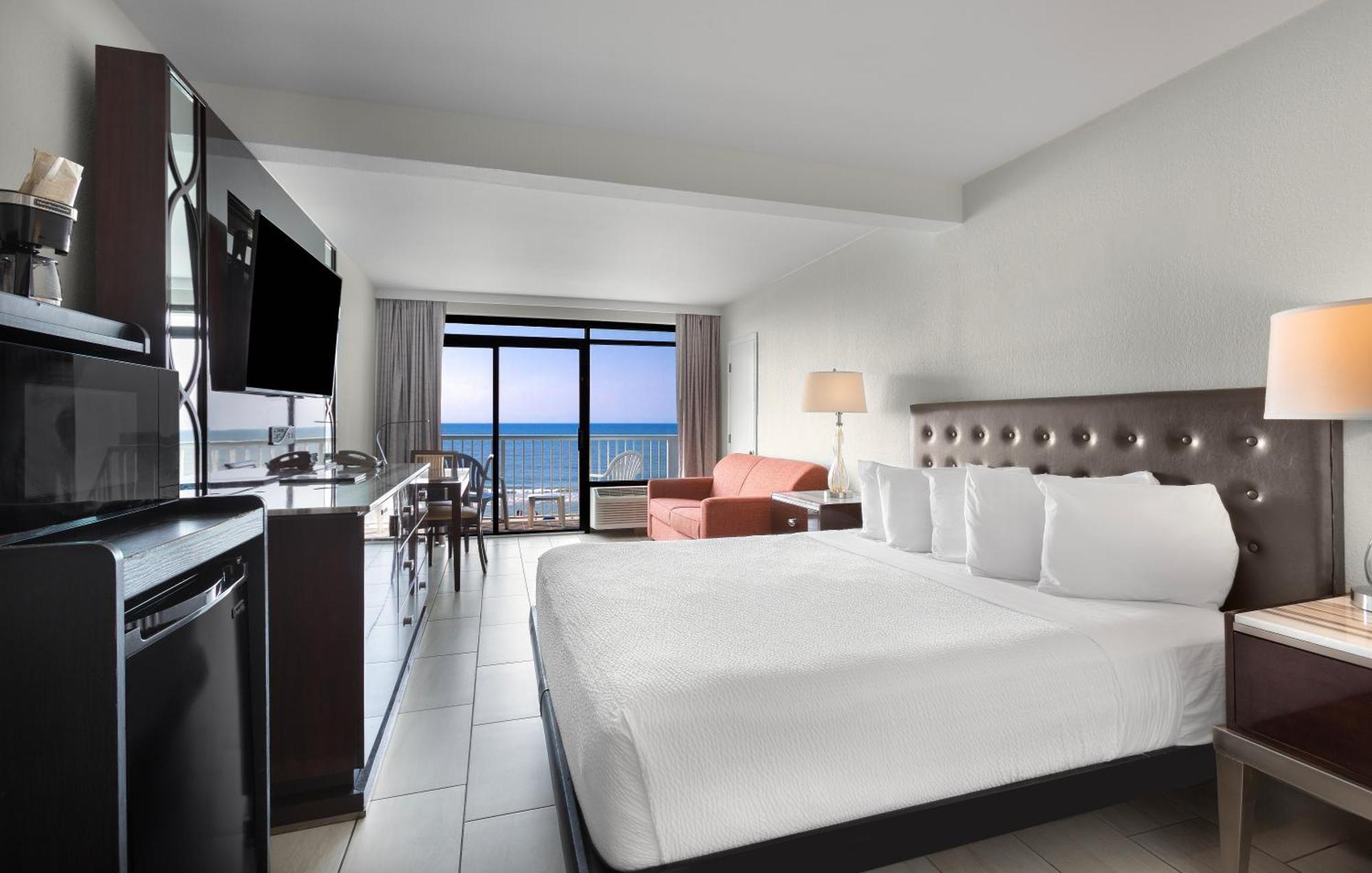 Hotel Captain's Quarters 2*